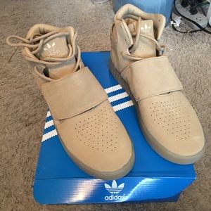 Adidas Tan Tubular Invader with strap size 9